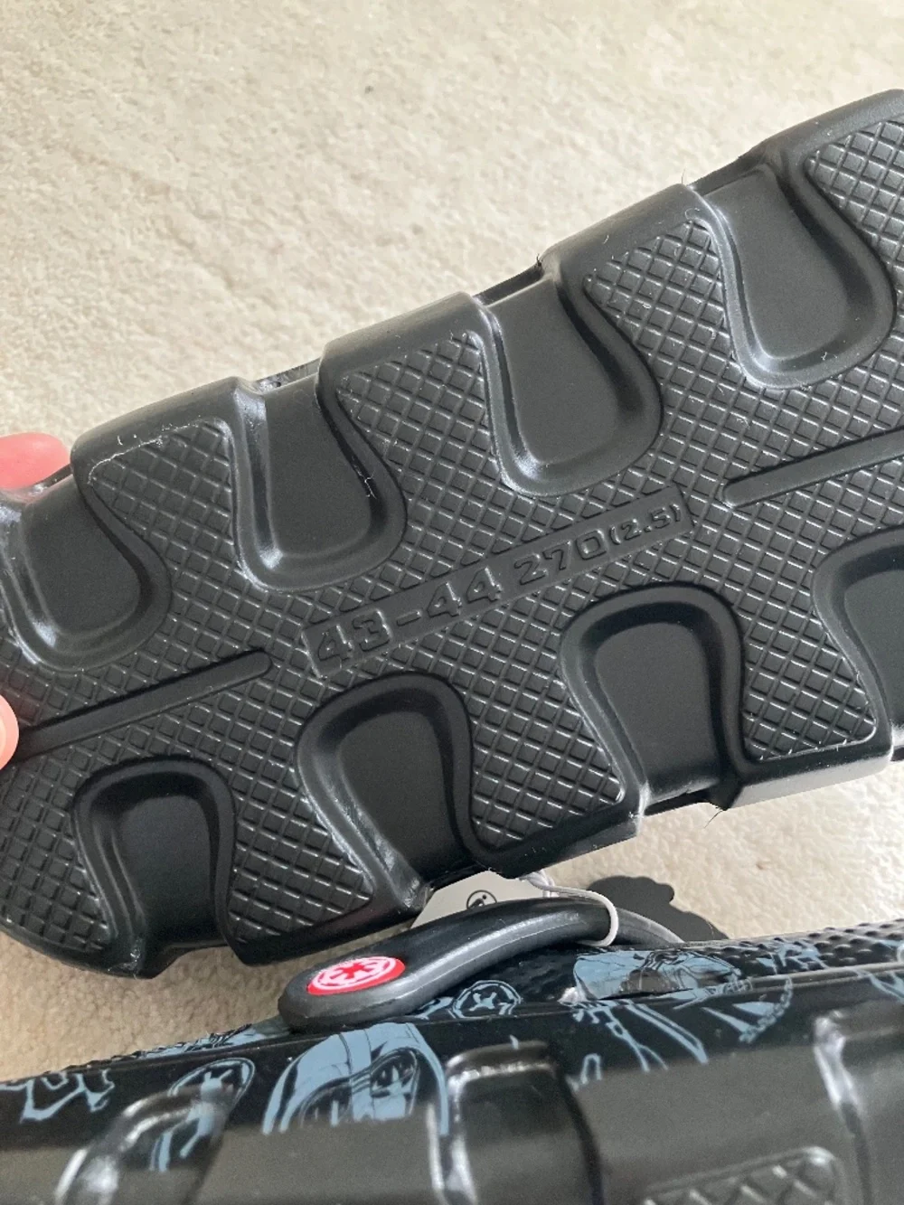 Miniso x Star Wars Darth Vader Clogs - Picture 7 of 11